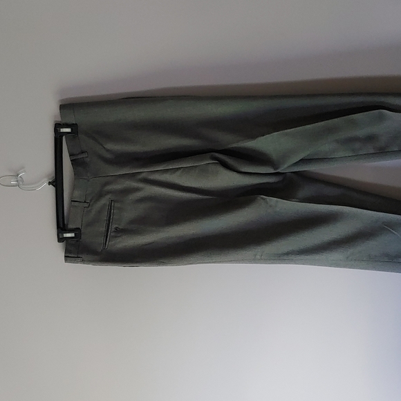 City Streets Vintage Gray Pleated Dress Pants Striped 33x30Slacks - Picture 6 of 6